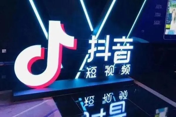 交友平台哪个正规不收费?